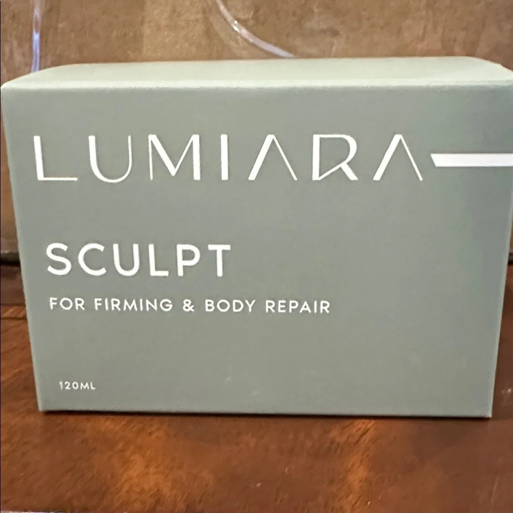 Lumiara Sculpt for Body Firming and Skin Repair. Clean Beauty Retail $70 NIB